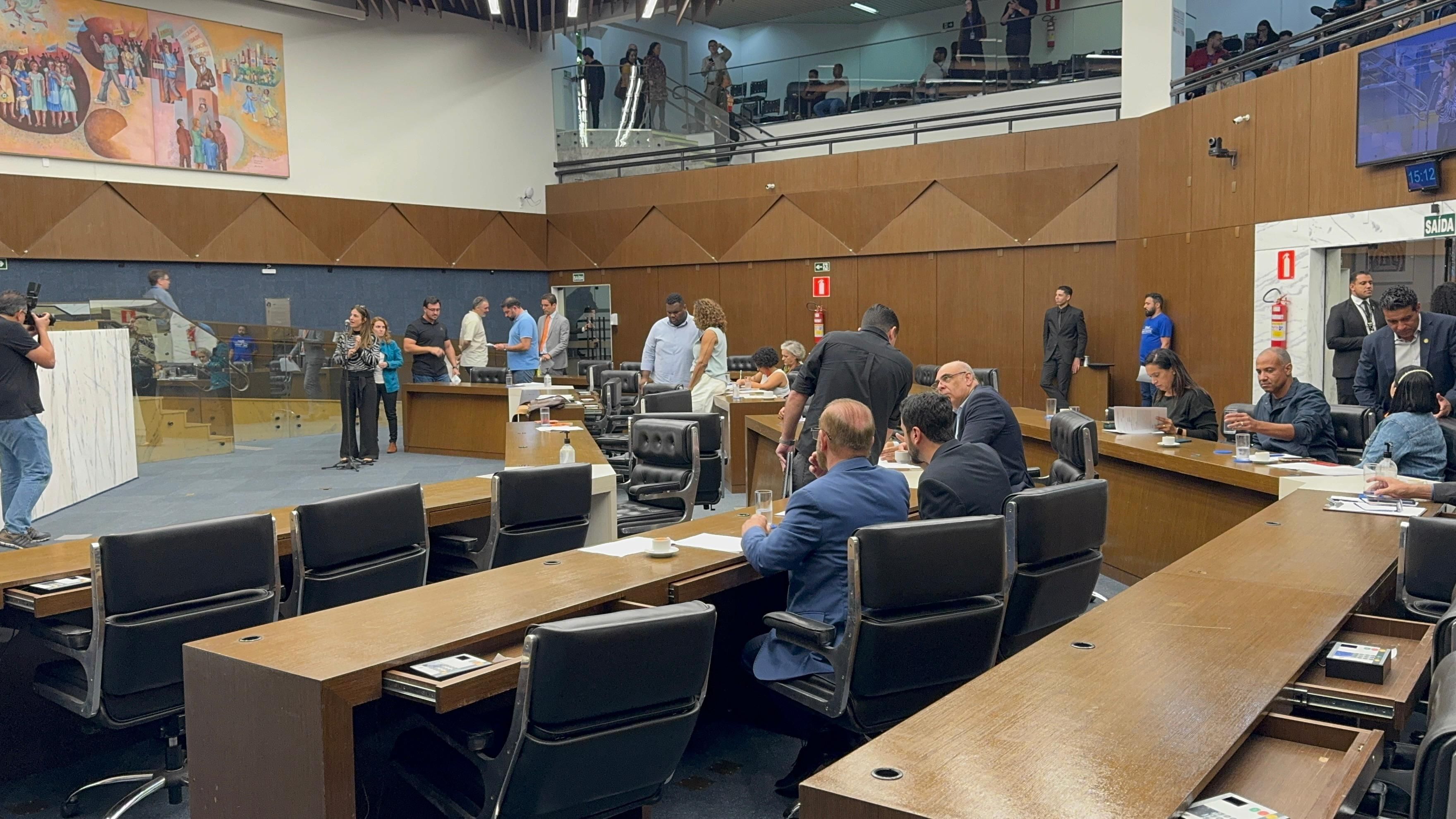 Câmara de BH aprova LDO em votação com ‘blocos’ de emendas