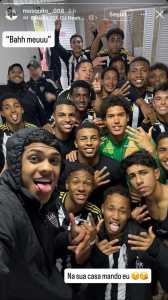 Foto postada por Walyson Mosquito após virada do Atlético sobre o Inter