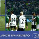 Titular do Palmeiras dá cabeçada em jogador do Corinthians e é expulso