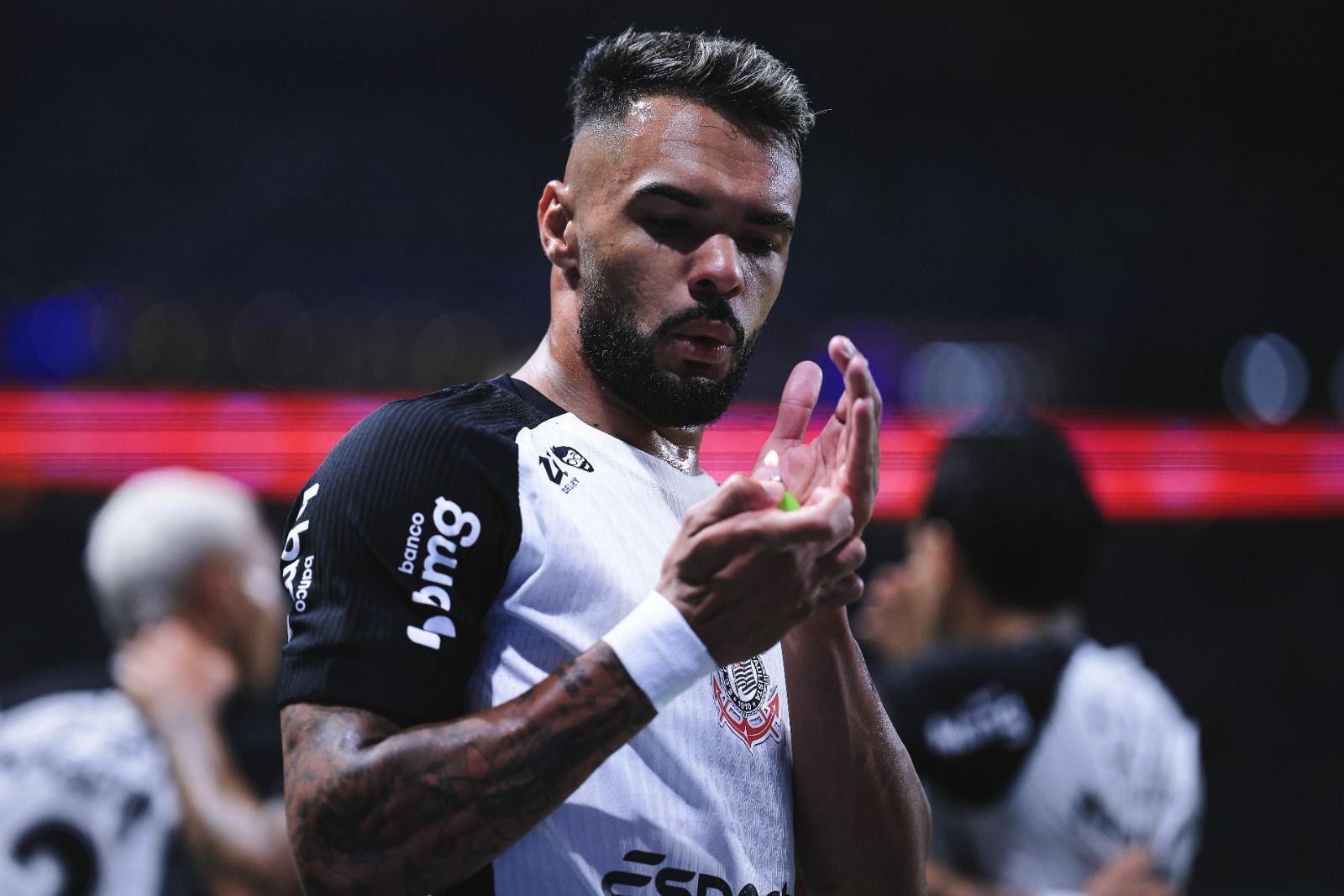 Raniele, do Corinthians, provoca torcida do Palmeiras: 'Nada que impressione muito'