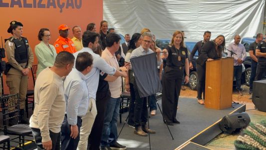 Romeu Zema participou da inauguração na cidade de Ibirité, na Grande BH
