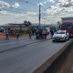 Manifestação na Via Expressa causa caos no trânsito na Grande BH