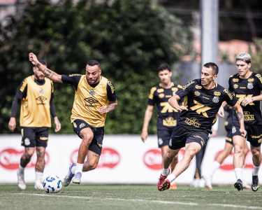 Santos se prepara para enfrentar o Cruzeiro, pelo Brasileirão