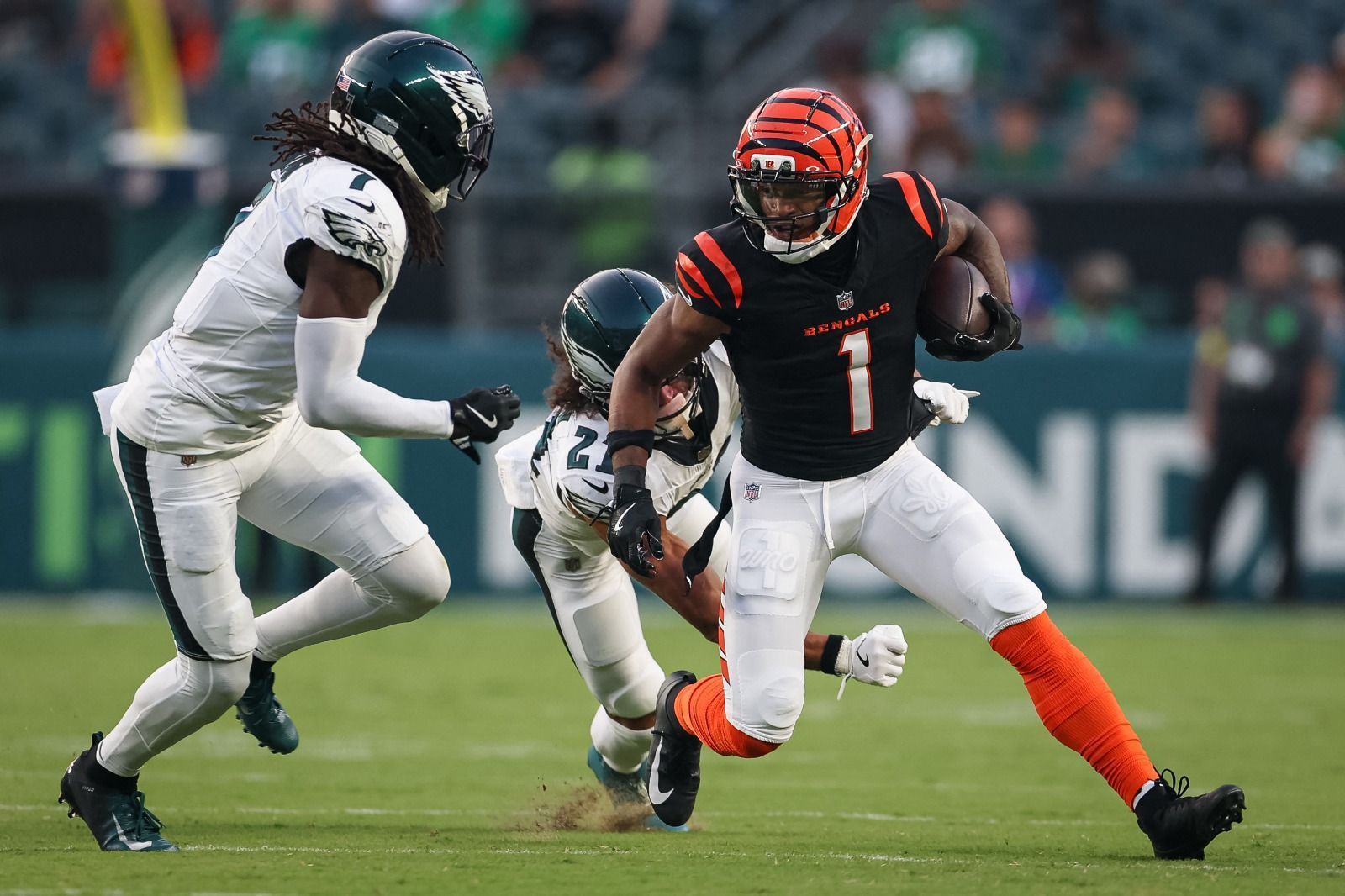 NFL: Eagles e Ravens vencem jogos que marcaram começo da pré-temporada