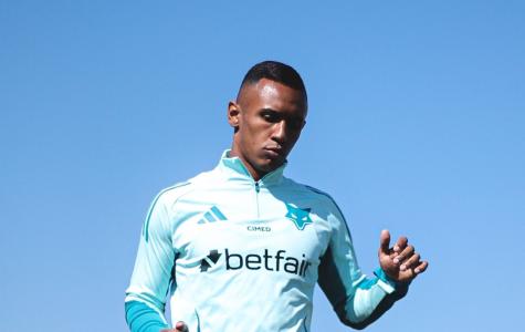 Marquinhos, atacante do Cruzeiro, durante treinamento