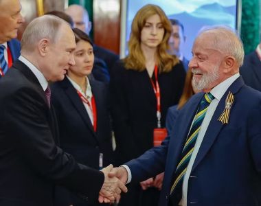 Lula recebeu telefone de Putin