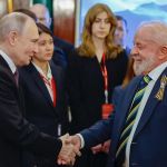 Lula recebe ligação de Putin e reforça compromisso com diálogo pela paz entre Rússia e Ucrânia