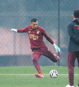 A começar por Santos, time do Athletico-PR deve ser o mesmo que eliminou o São Paulo na Copa do Brasil