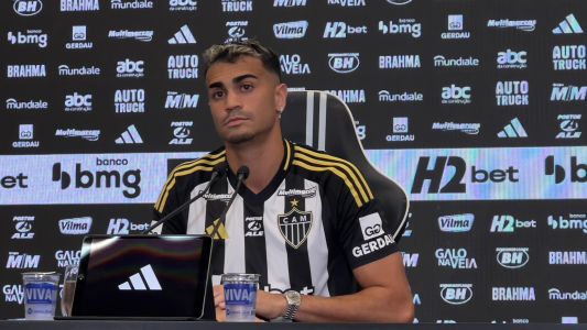 Renier foi apresentado no Atlético nesta terça (12)