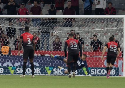 Athletico-PR sofreu 31 gols na Série B