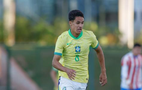 Murilo Rhikman, do Cruzeiro, durante partida pela Seleção Brasileira Sub-20