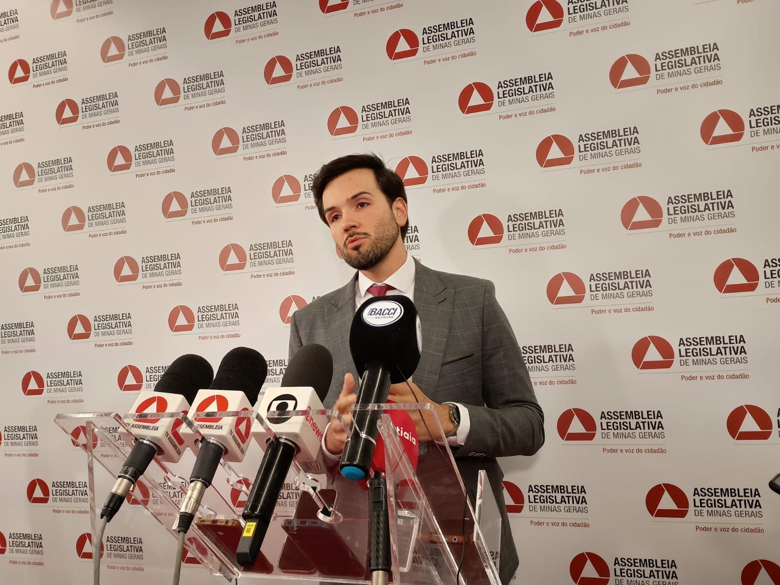Presidente da ALMG prevê viagem a Brasília estender prazo do Propag e avalia cronograma de votações