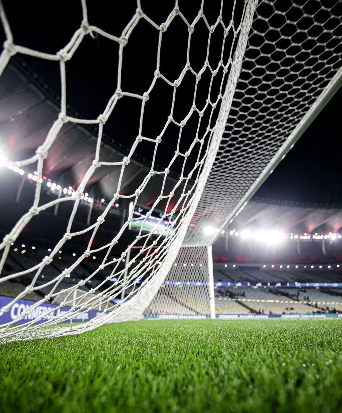 Flamengo x Internacional: escalações do jogo pela ida das oitavas da Libertadores