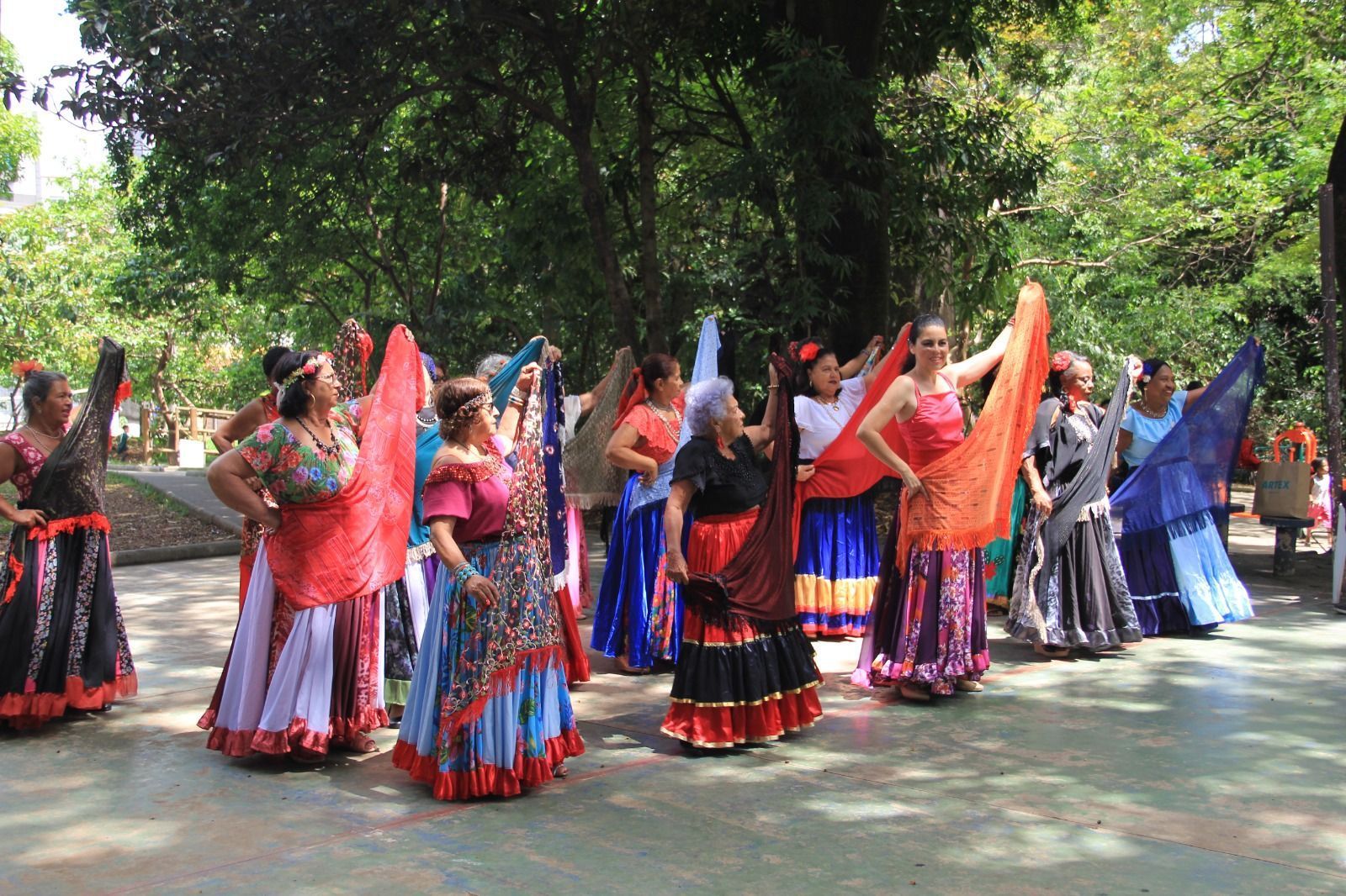 Contagem recebe 1ª edição do Festdança Sênior, evento de dança para idosos; veja as informações