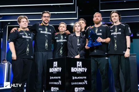 Team Spirit foi campeã do BLAST Bounty Fall 2025