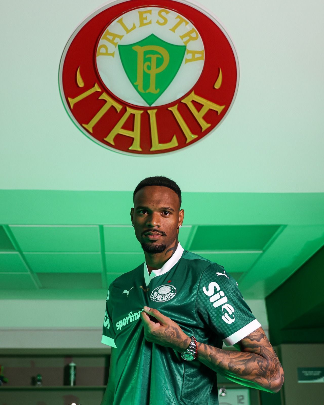Reforço do Palmeiras, Carlos Miguel se declara e equipara clube a grandes da Europa