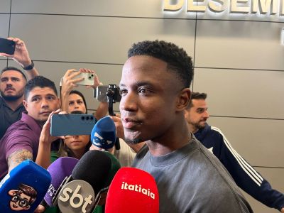 Pronto para jogar? Sinisterra comenta possibilidade de estreia pelo Cruzeiro