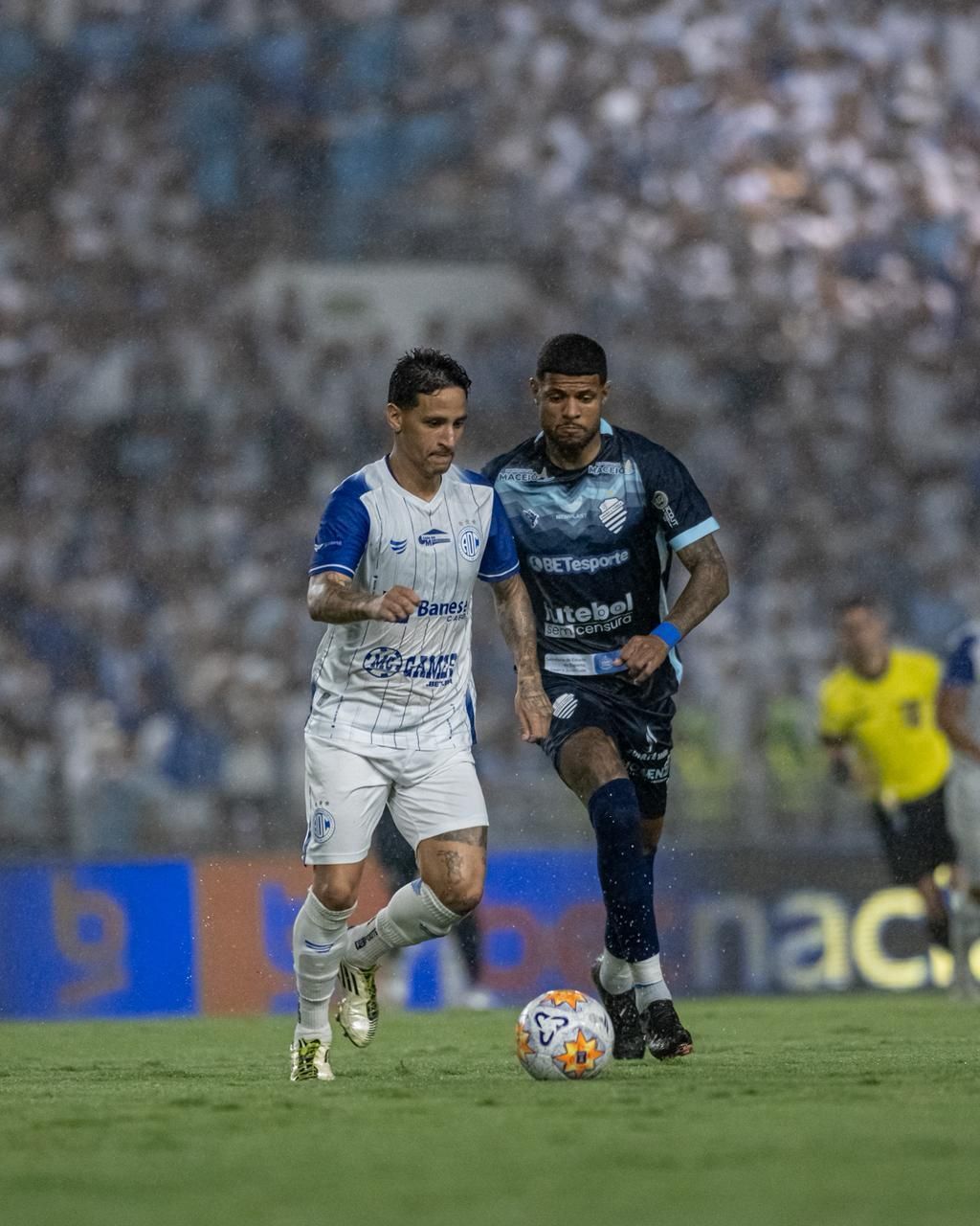 Confiança marca no fim,  elimina CSA e enfrenta o Bahia na final Copa do Nordeste