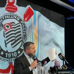 Eleição no Corinthians: candidato revela banco que promete investimento de até US$ 1 bilhão
