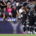 Estêvão, ex-Palmeiras, quebra recorde do Chelsea na Premier League