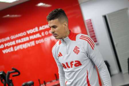 Richard, ex-Cruzeiro, deve ser titular do Inter