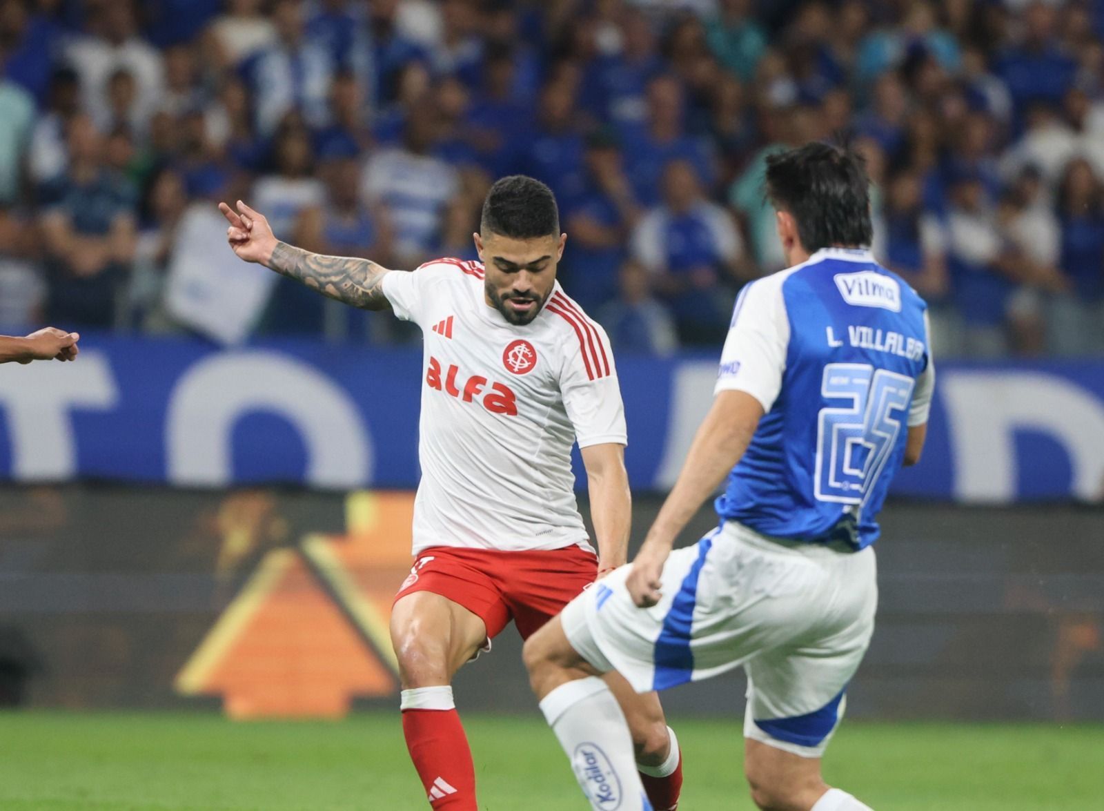 Inter perde titular para duelo com o Fortaleza pelo Brasileirão