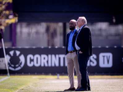 Diretoria do Corinthians se mobiliza para acabar com transfer ban