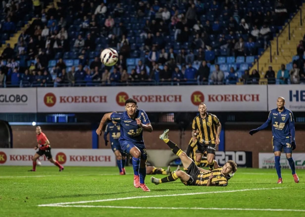 Amazonas vence Avaí fora de casa e coloca América na vice-lanterna da Série B