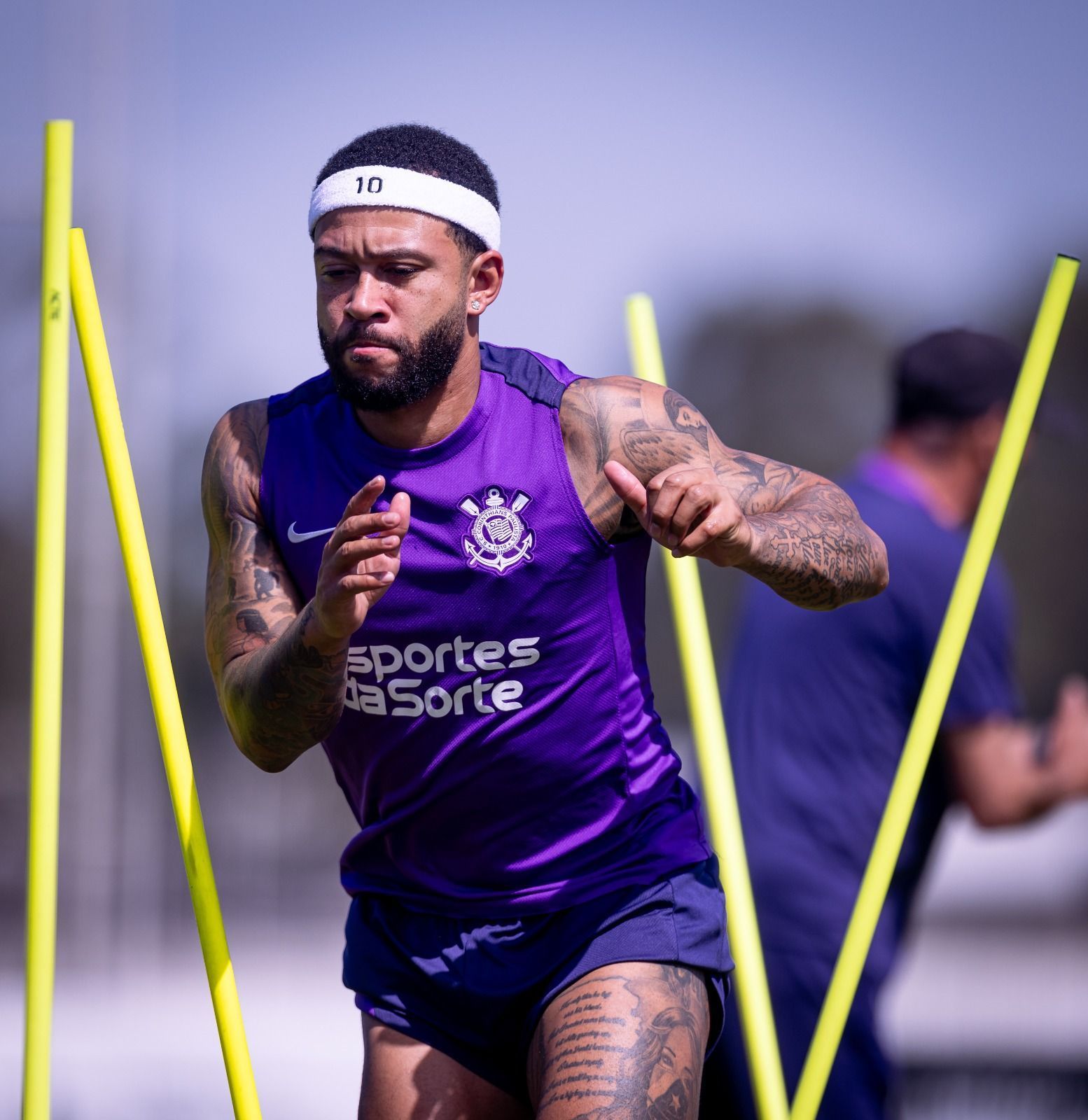 Diretoria do Corinthians vê Memphis motivado e não teme saída; veja detalhes