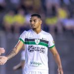 Clube da Série A encaminha contratação de atacante do América
