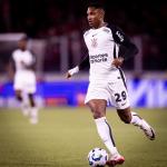 Vitinho participa de gol e se destaca em Athletico-PR x Corinthians; veja números