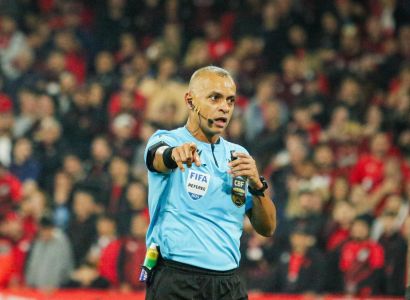 Wilton Pereira Sampaio comandou o apito em Athletico-PR 0x1 Corinthians
