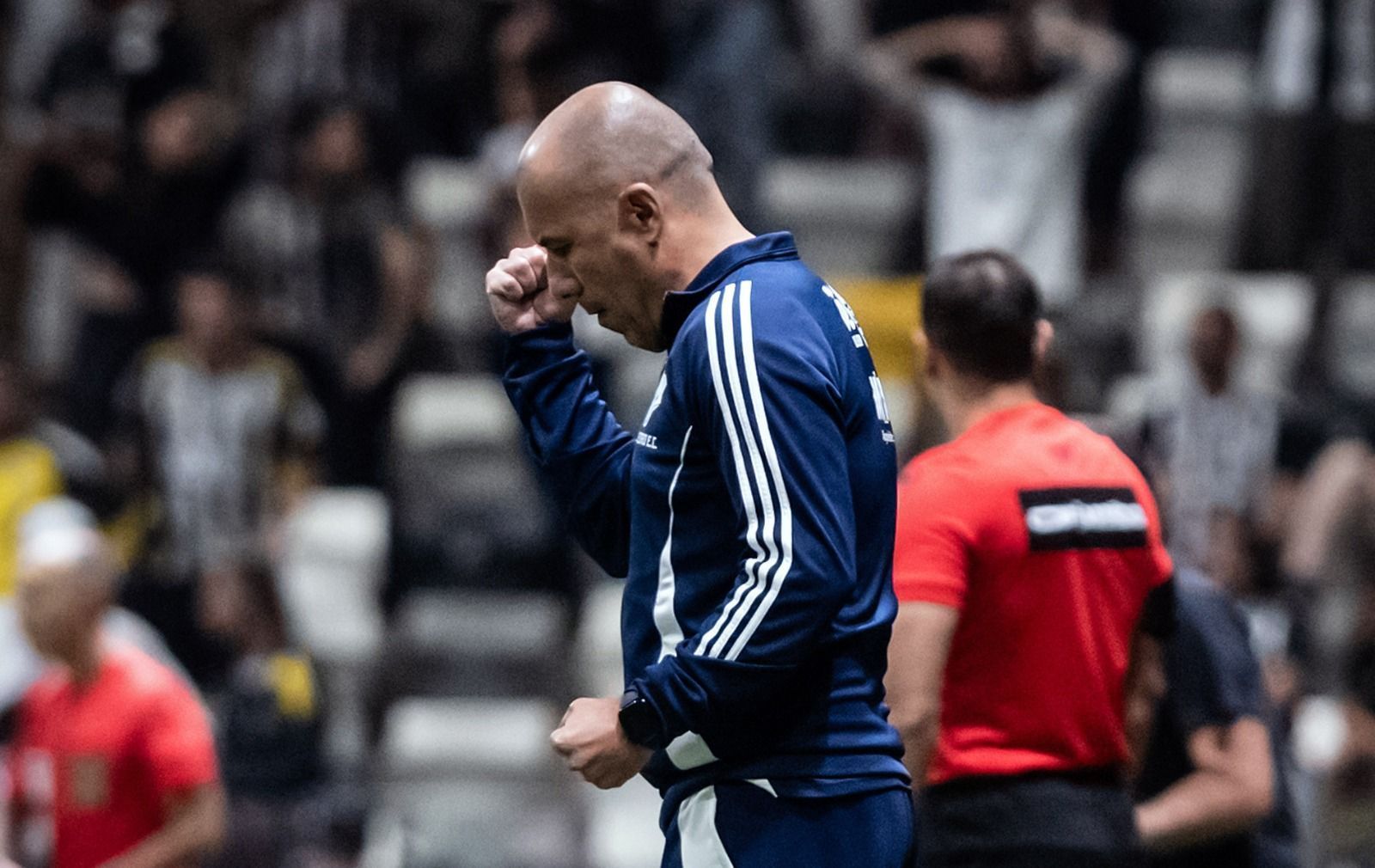 Jardim vence clássico e amplia lista de marcas quebradas pelo Cruzeiro