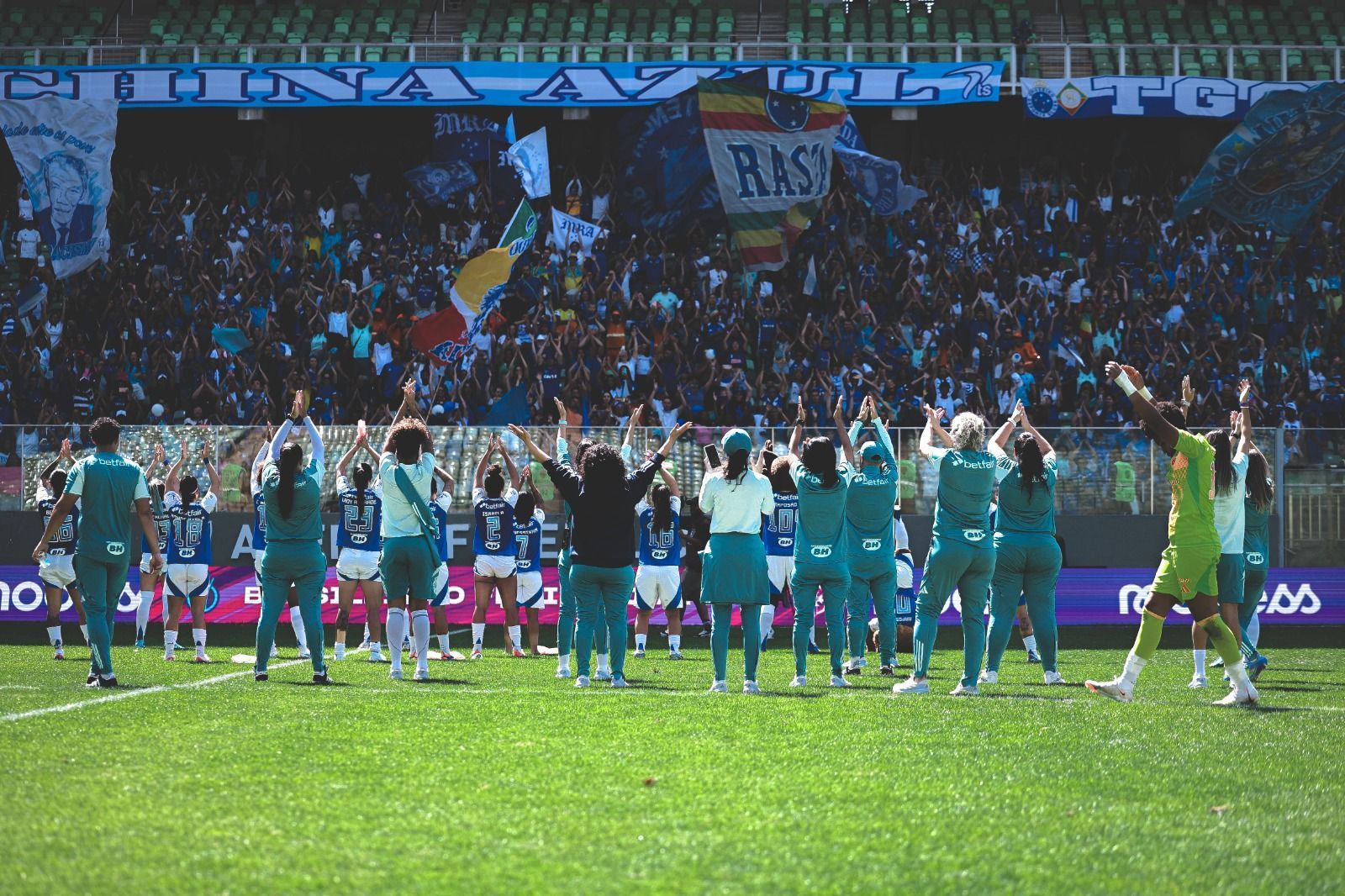 Recordes à vista: Cruzeiro atualiza ingressos vendidos para semi do Brasileiro Feminino