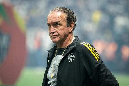 Cuca durante a derrota do Atlético para o Cruzeiro na Arena MRV