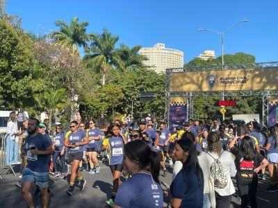Primeira corrida da Guarda Municipal de Belo Horizonte reuniu mais de 3 mil pessoas na Avenida dos Andradas