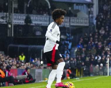 Willian em ação pelo Fulham