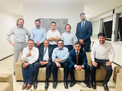 PL Minas se reúne em Brasília
