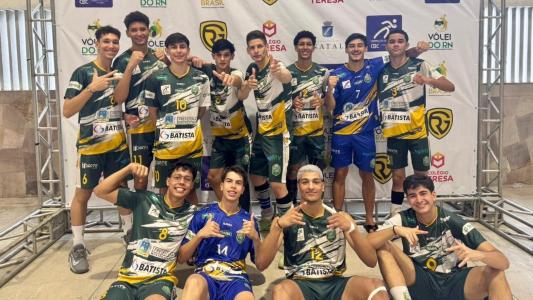 A equipe norte-mineira superou o Ceará Sporting por 3 sets a 1 na disputa pelo terceiro lugar.