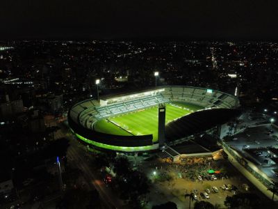 Estádio Couto Pereira, em Curitiba, recebe Coritiba x Ferroviária