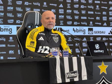 Atlético: Sampaoli destaca esperança em reverter placar contra Cruzeiro na Copa do Brasil