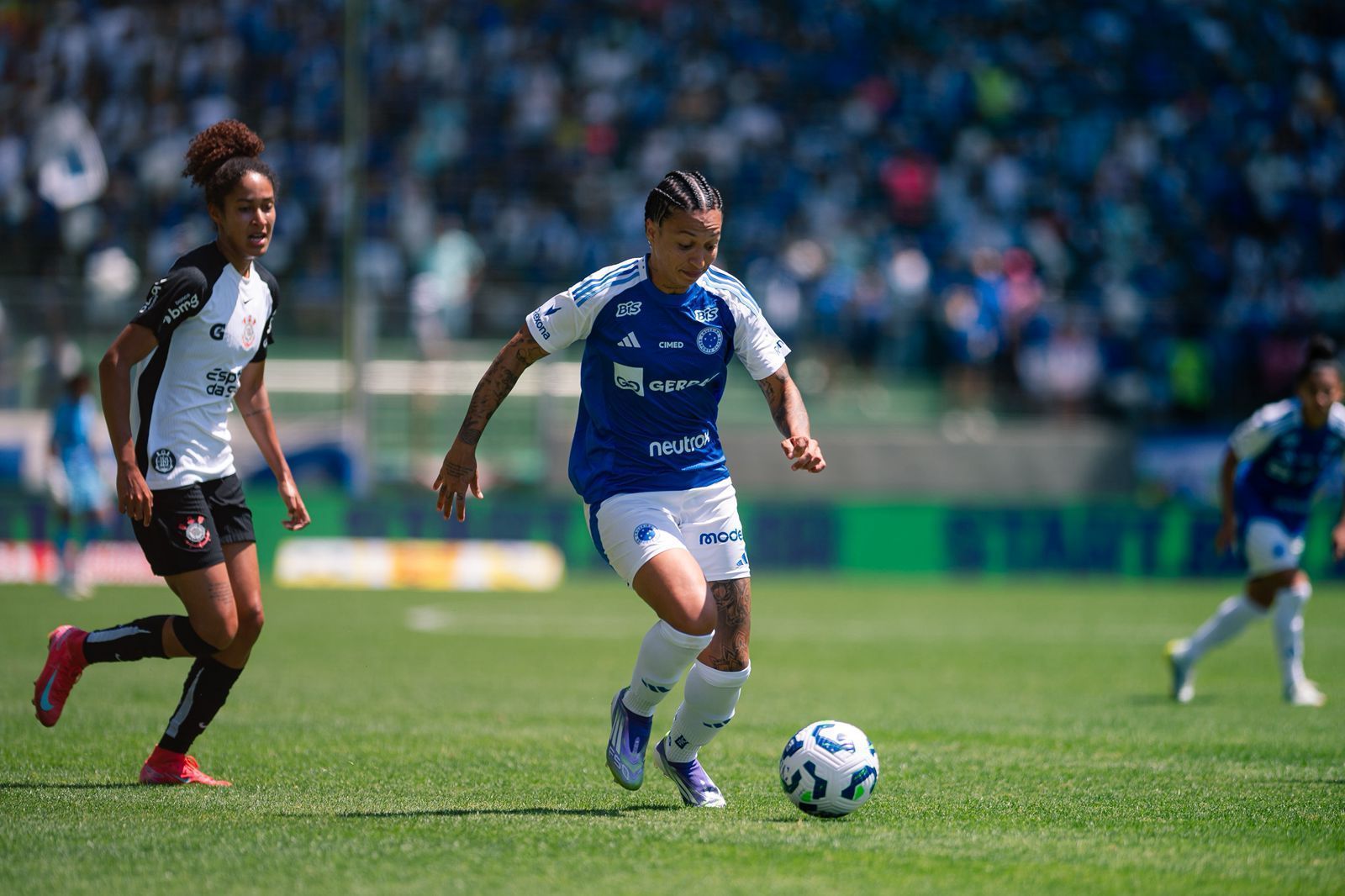 Para conquistar título do Brasileiro Feminino, Cruzeiro terá que alcançar feito inédito