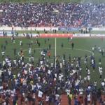 Eliminatórias: Cabo Verde vence Camarões, torcida vai à loucura e invade gramado