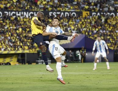 Com gol de Valencia, Equador vence Argentina pelas Eliminatórias