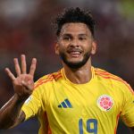 Atacante marca quatro vezes, Colômbia vence e tira Venezuela da Copa do Mundo