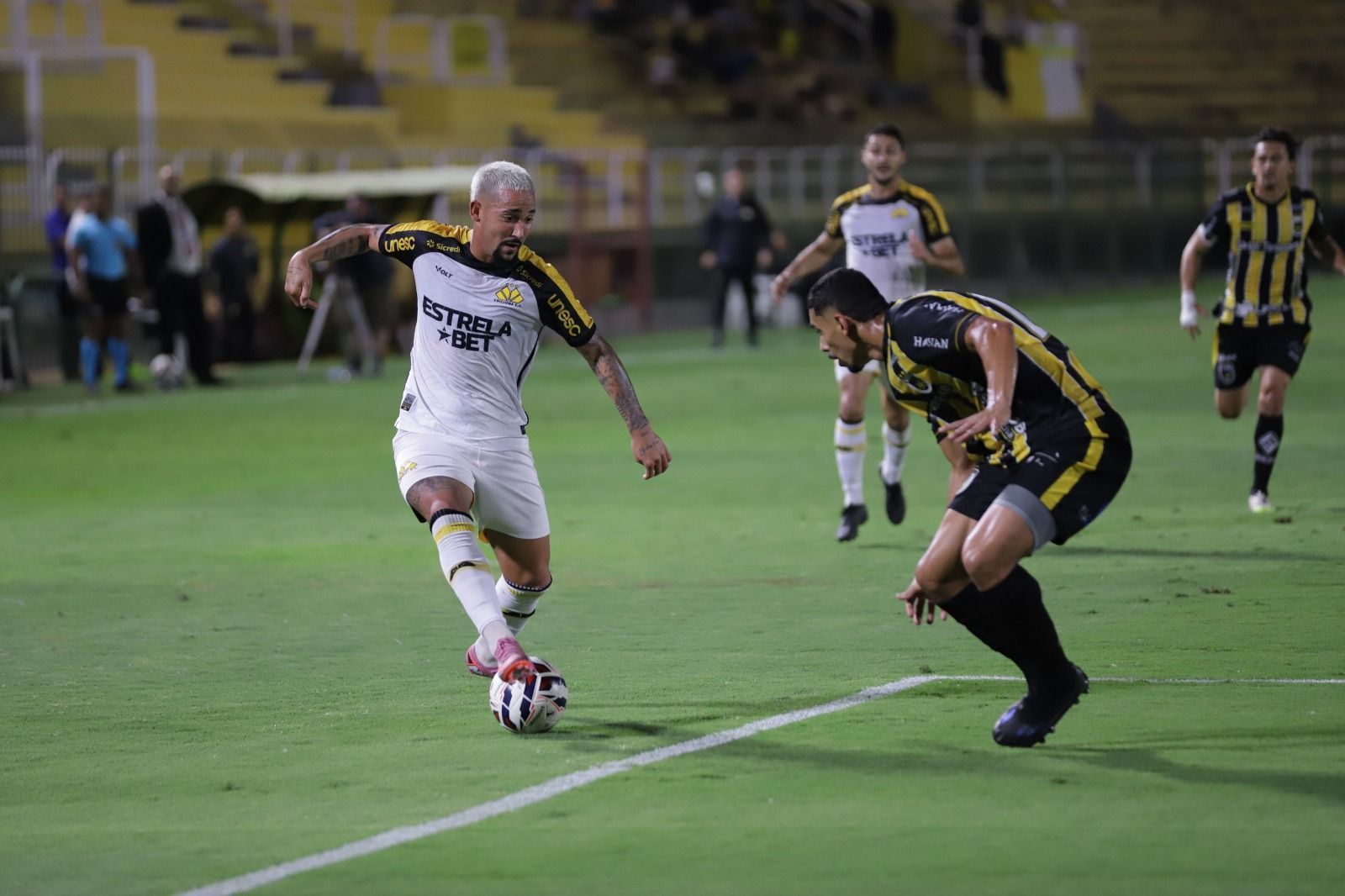 Volta Redonda segura empate, e Criciúma perde chance de encostar no líder da Série B