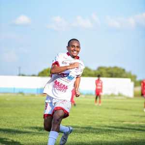 Bernardo Barbosa Viana era estudante e atleta de futebol amador da cidade