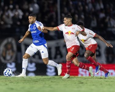 Cruzeiro perdeu para o Bragantino no primeiro turno da Série A do Campeonato Brasileiro