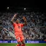 Rashford brilha, marca golaço, e Barcelona vence Newcastle na Champions League