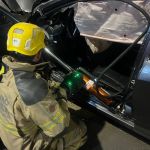 Motorista morre após bater o carro em um poste em Uberlândia, no Triângulo Mineiro